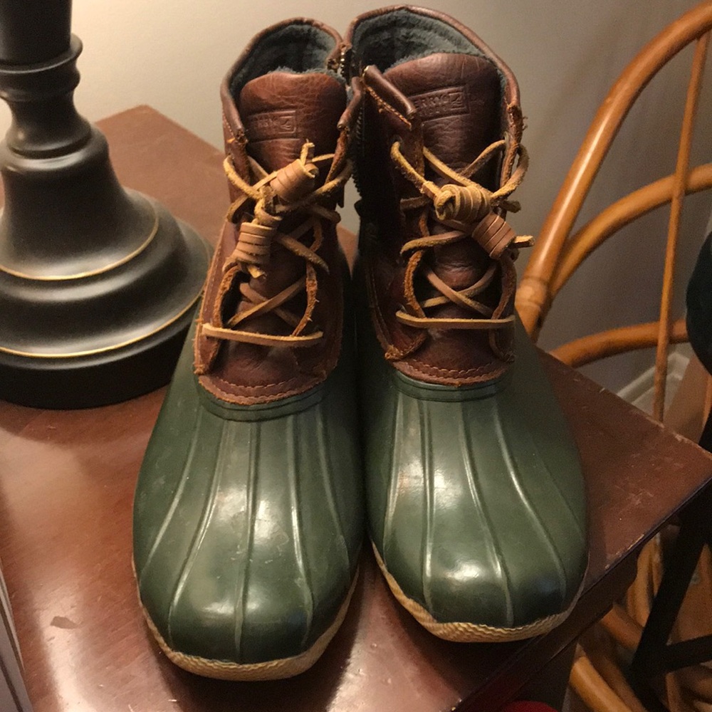Sperry boots